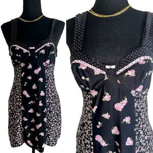 BISOU BISOU intimates black floral babydoll lingerie sleepwear nightie size M/L